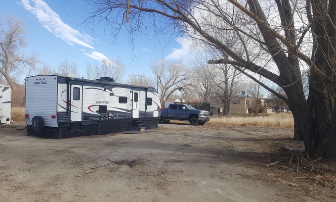 Lyon County RV Rental | Monthly Trailer / Motor Home parking available
