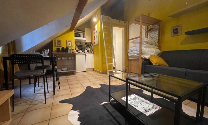 Montmartre Apartment | Montmartre Sacré Cœur - Martyrs