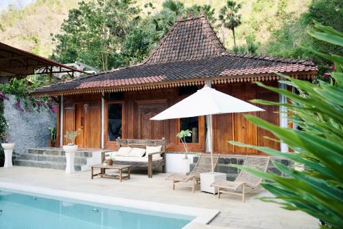 Purwakerti Villa | Moon Heritage Studio