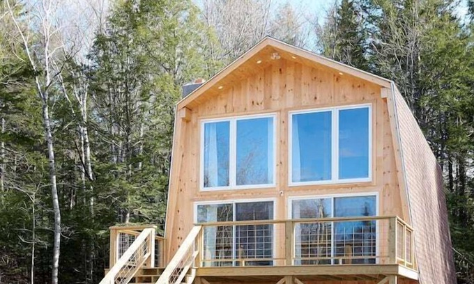 Greenville Junction House | MooseHaus - Dream Cabin in by Moosehead Lake ME