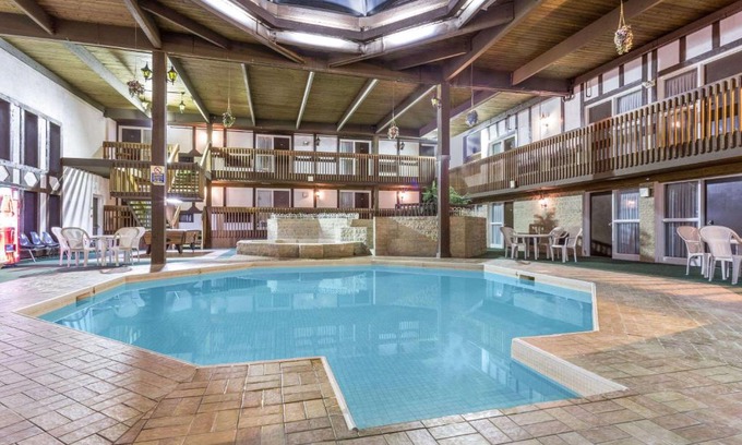 Moose Jaw Hotel | MOOSEJAW INN