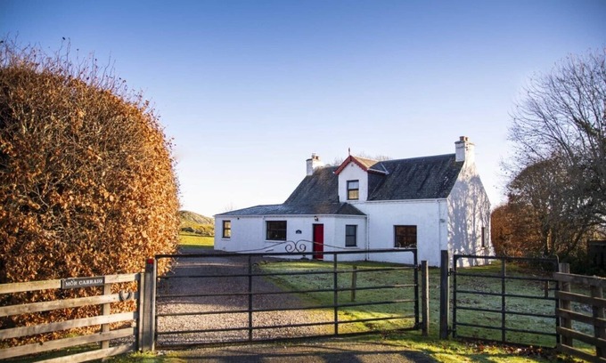 Scaniport Cottage | Mor Carraig - Stunning Views Of Loch Ness - Perfect For Families And Couples