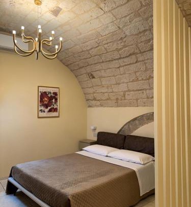 Old Town Apartment | More Apartments Blue Arch suite