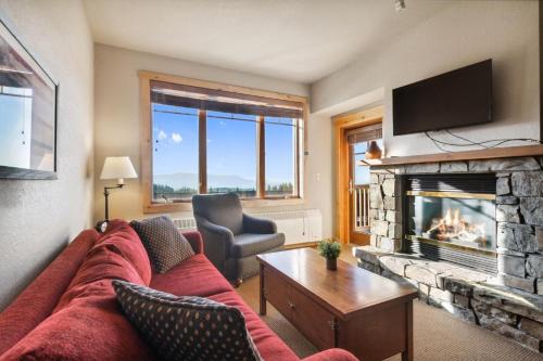 Whitefish House | Morning Eagle 209