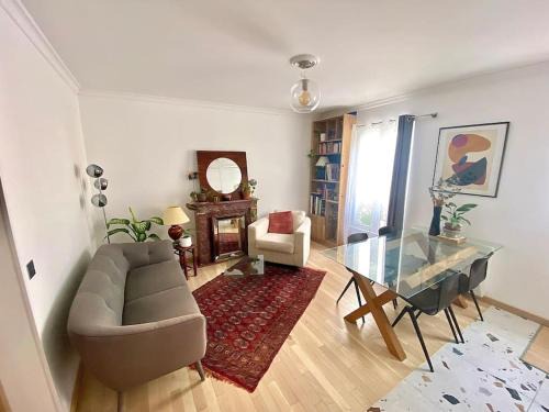 Pantin Apartment | Mosaic Canal - 2 bedrooms flat, 10mn walk to Paris