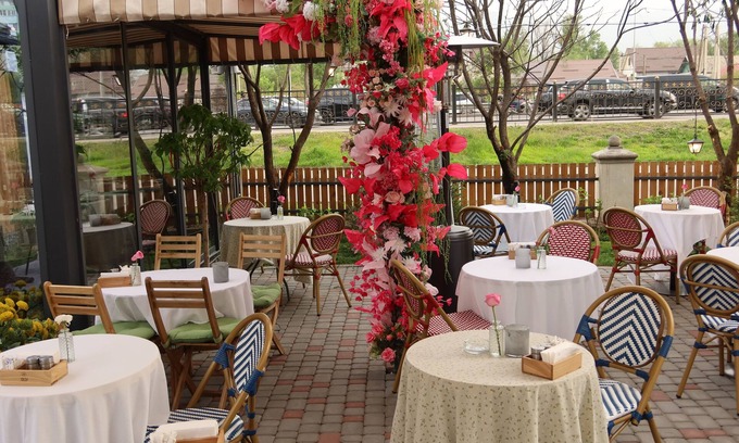 Almaty Hotel | Mosh Mosh Boutique Hotel