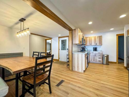 Lac du Flambeau House | Moss Lake Lookout Waterfront Home on LDF Chain