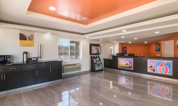 South el Monte Hotel | Motel 6 South El Monte, CA - Los Angeles