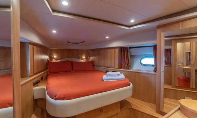 Lavagna Boat Rental | Motor Yacht Andaly