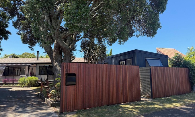 Mount Maunganui House | Mount Maunganui Beauty