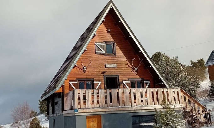 Camurac Ski Chalet | Mountain chalet