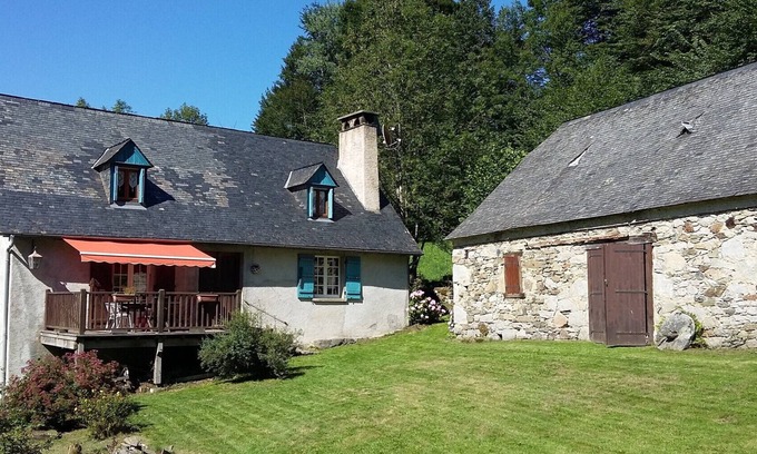 Estaing House | Mountain cottage in the heart of the Pyrenees