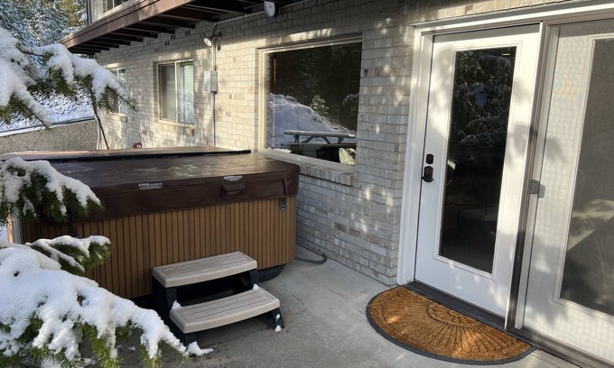 Wenatchee Apartment | Mountain hideaway, minutes from Mission Ridge Ski and Board Resort