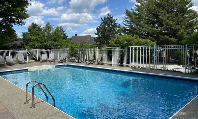 Waitsfield Condo | Mountain Magic: The Cozy Oasis