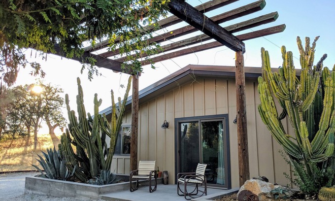 San Luis Obispo House | Mountain Sanctuary with heated pool in the Heart of Central Coast Wine Country