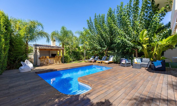 Busot Villa | Mountain Trails by Fidalsa