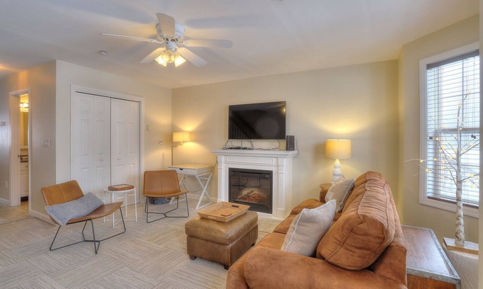 Rangeley Condo | Mountain Brook 141 - Great ski in ski out Mountain Brook Condo at Saddleback