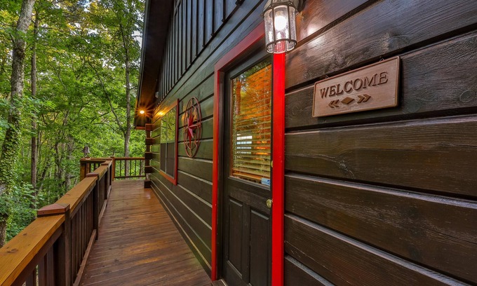 Morganton Cabin | Mountain-View Cabin Retreat: Hot Tub, Fire Pit, WiFi, and Near Blue Ridge