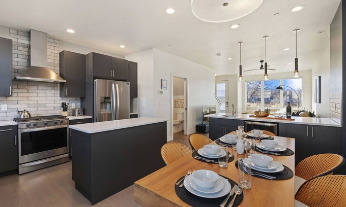 Old Town North House | Mountain View Home w/King Beds & Rooftop Deck