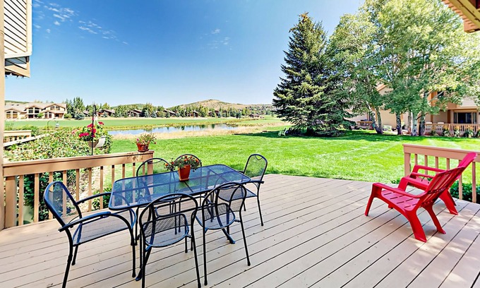 Park Meadows Condo | Mountain-View Park Meadows Condo - Walk to Rec Center & Shuttle Stop