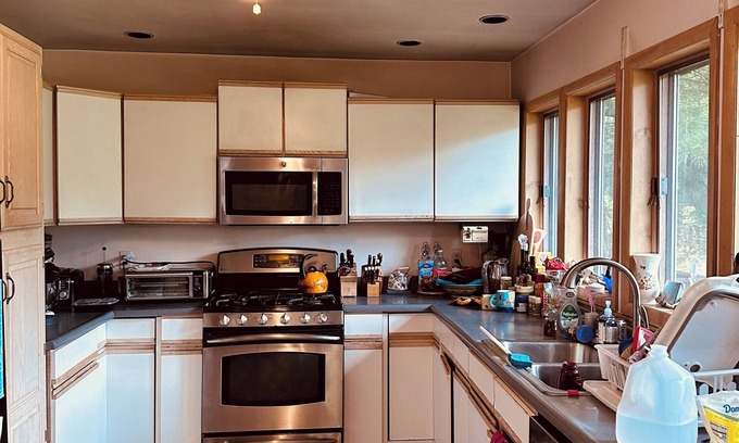 New Paltz House | Mountain Views, River Front, Country Home
