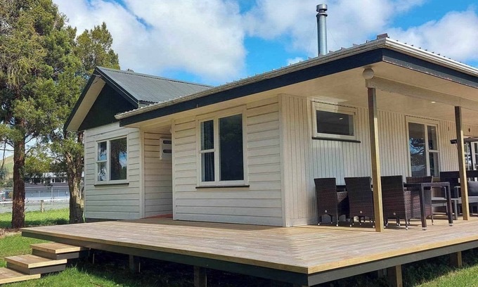 Raetihi Villa | Mountain Views, The Adventurers Rest, RaetihinNear the Mt Ruapehu Ski Fields