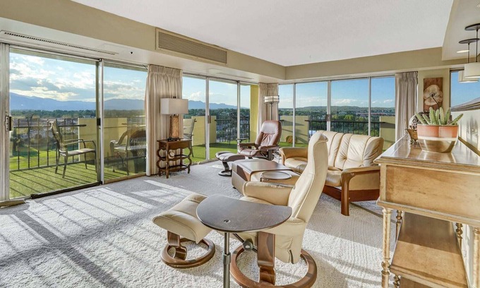 Southeast Colorado Springs Apartment | Mountain Views From L-Shaped Terrace