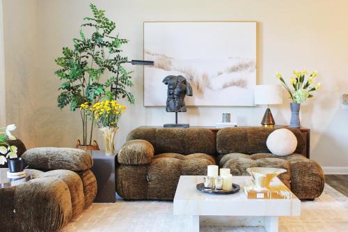 Luray House | Mountain Whispers - Modern Chic Near Shenandoah National Park