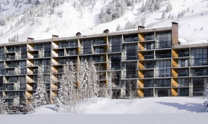 Salt Lake Mountain Resorts Condo | Mountainside Loft in Snowbird, UT