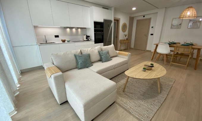 Santiago de Vigo Apartment | Move in Miragaia