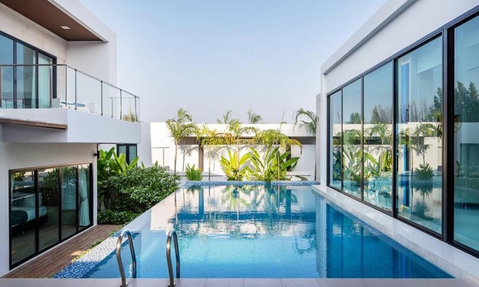 Na Chom Thian Villa | Movenpick 3-Bedroom Pool Villa Beach Access, Na Jomtien Pattaya