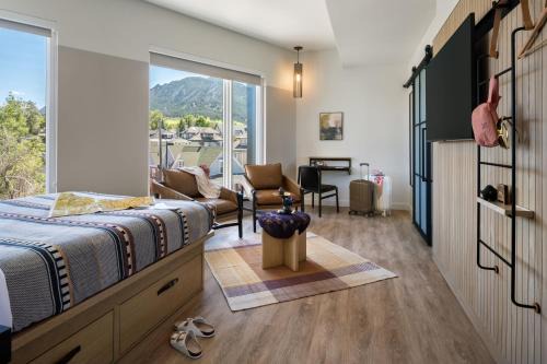 University Hill Hotel | Moxy Boulder University