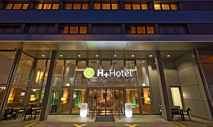 District 9 Hotel | Moxy Zurich