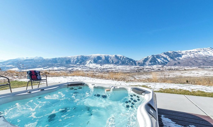 Wolf Creek House | MS 4 | Luxury & Outdoor Adventure