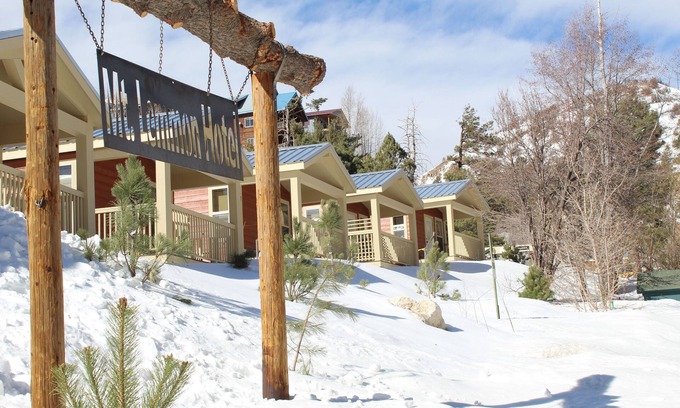 Summerhaven Cabin | Mt. Lemmon Village Cabin #7