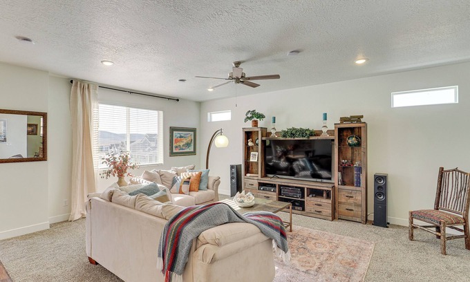 Park City House | Mtn-View Park City Home: 8 Mi to Slopes!