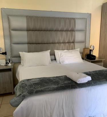 Musina House | Mudix Royal Palace Guest Lodge