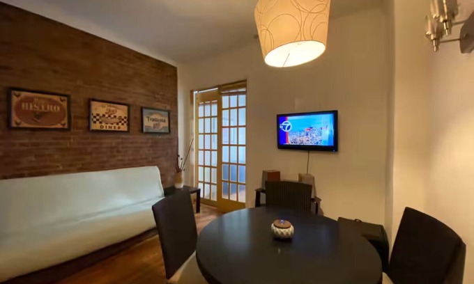 Tudor City Apartment | Murray Hill/2 bedrooms 1 bathroom