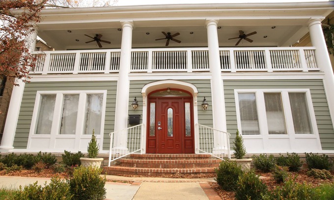 Edgehill House | Music City Mansion on Historic Music Row. Corp - Retreats & Large Groups