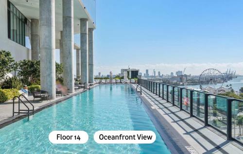 Downtown Miami Apartment | MVR Epic Views & Resort Pool for Perfection