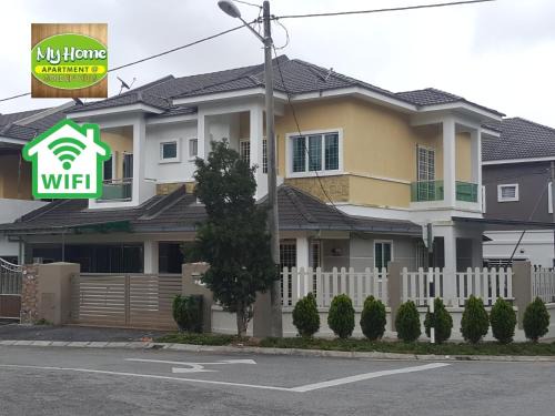 Tanah Rata House | My Home N2 @ Golden Hills Night Market
