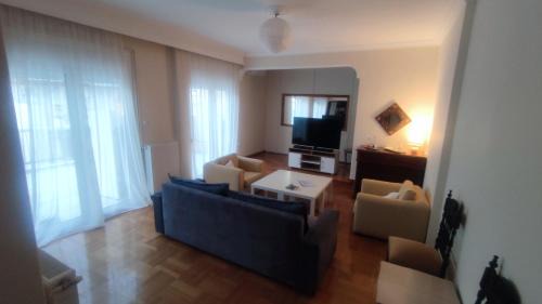 Larissa Apartment | My Place