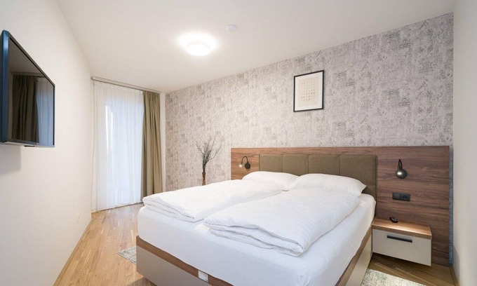 Brigittenau Apartment | myApartments - Top 12
