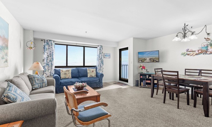 Myrtle Beach Condo | Myrtle Beach Resort RT2002