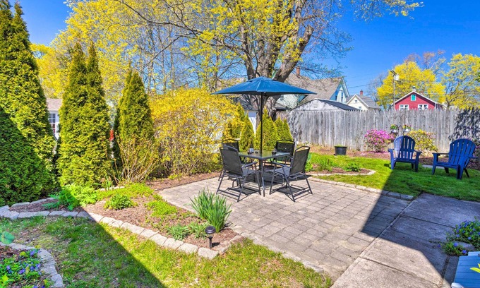 Mystic - New London Apartment | Mystic Refuge w/Patio < 1 Mi to Downtown!