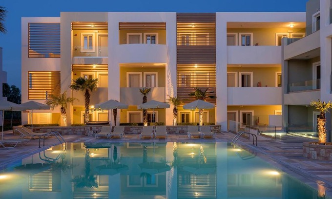Tingaki Apartment | Mythos Suites Hotel