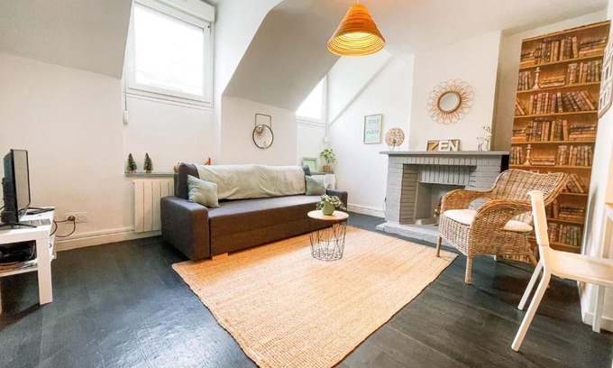 Secteur 2 Apartment | #N9 Le Champo T3 close to the centre 2 bedrooms
