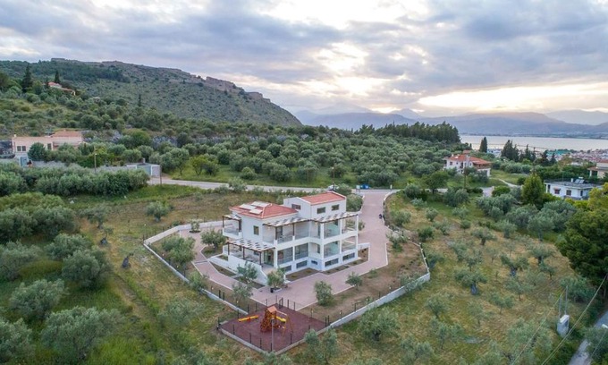 Nafplion City Centre Apartment | Nafplia Terra