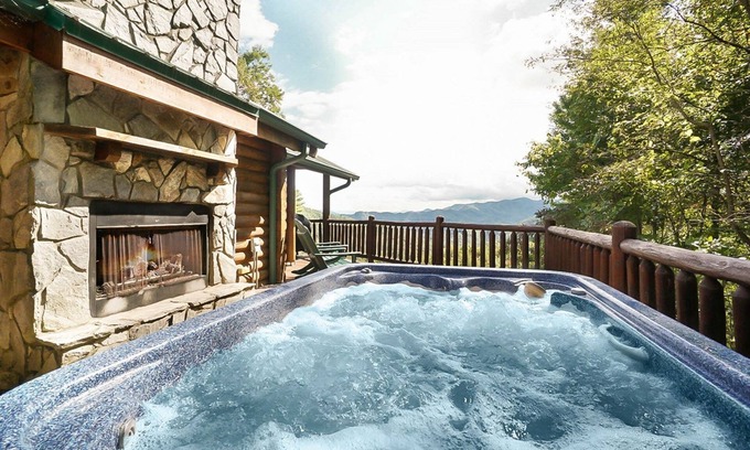 Almond Cabin | Nantahala Gorgeous - Free Whitewater Rafting Passes + Peaceful Cabin with
