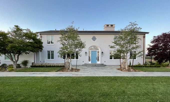 Napa House | Napa Getaway, monthly